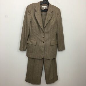 Escada pin striped pant suit set wide leg boxy blazer tan size 10 mens wear